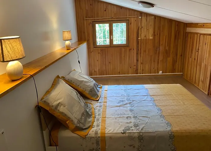 度假居 Loustalou *