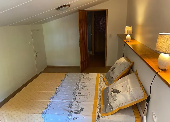 Loustalou 度假居 *